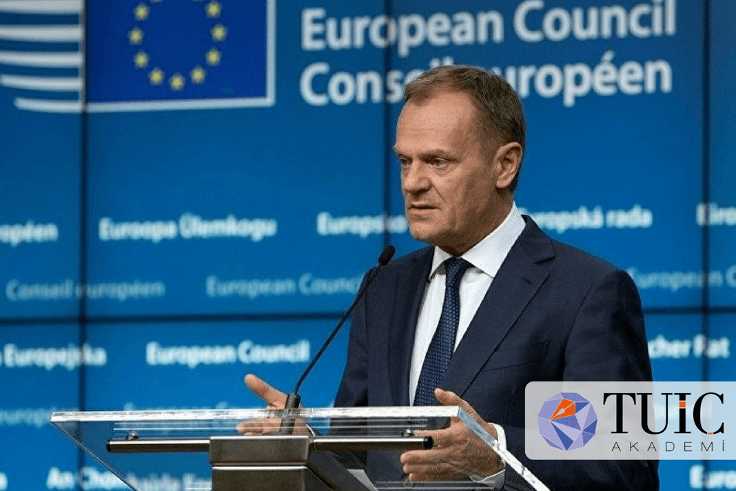 Donald Tusk Ülkesinin İtirazına Rağmen Yeniden Avrupa Konseyi Başkanı