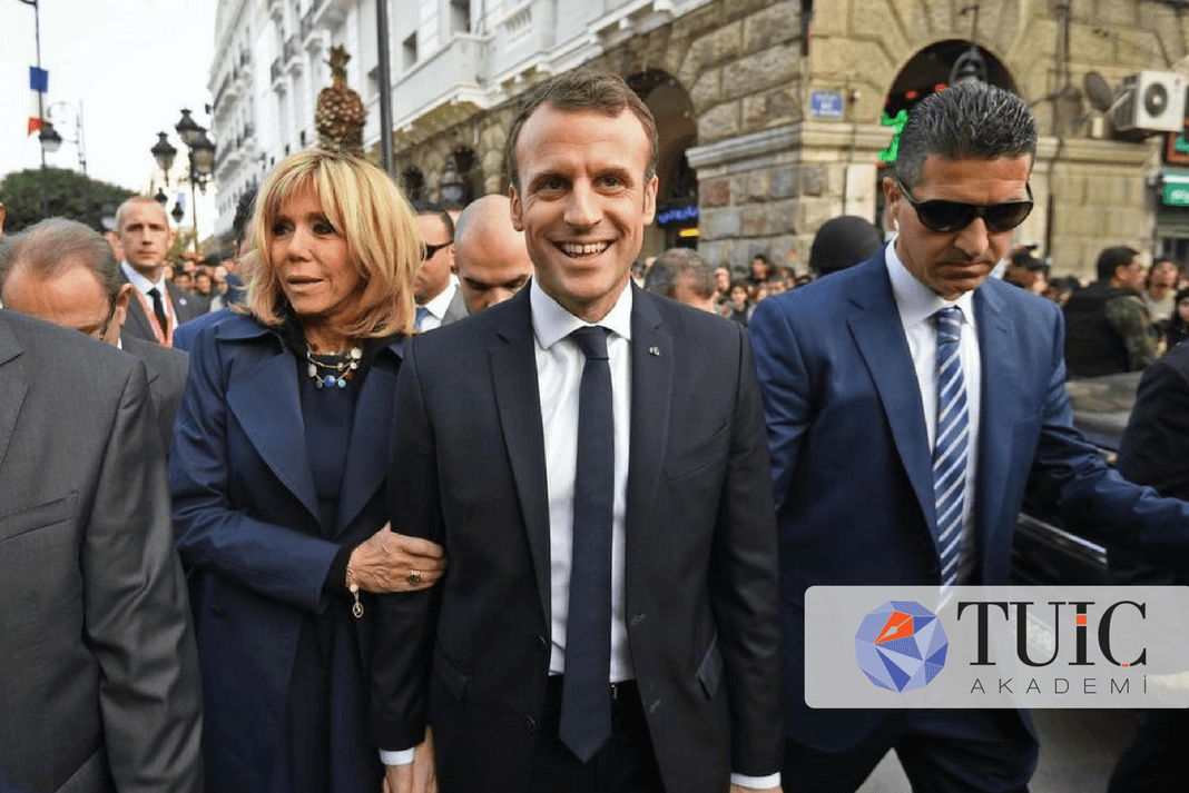 Macron, Tunus Ziyaretinde NATO’nun 2011 Yılındaki Libya’ya Askeri Müdahalesini Eleştirdi