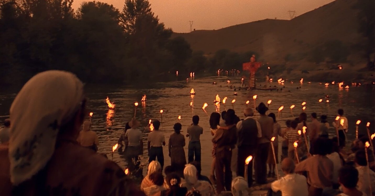 Çingeneler Zamanı Film Analizi